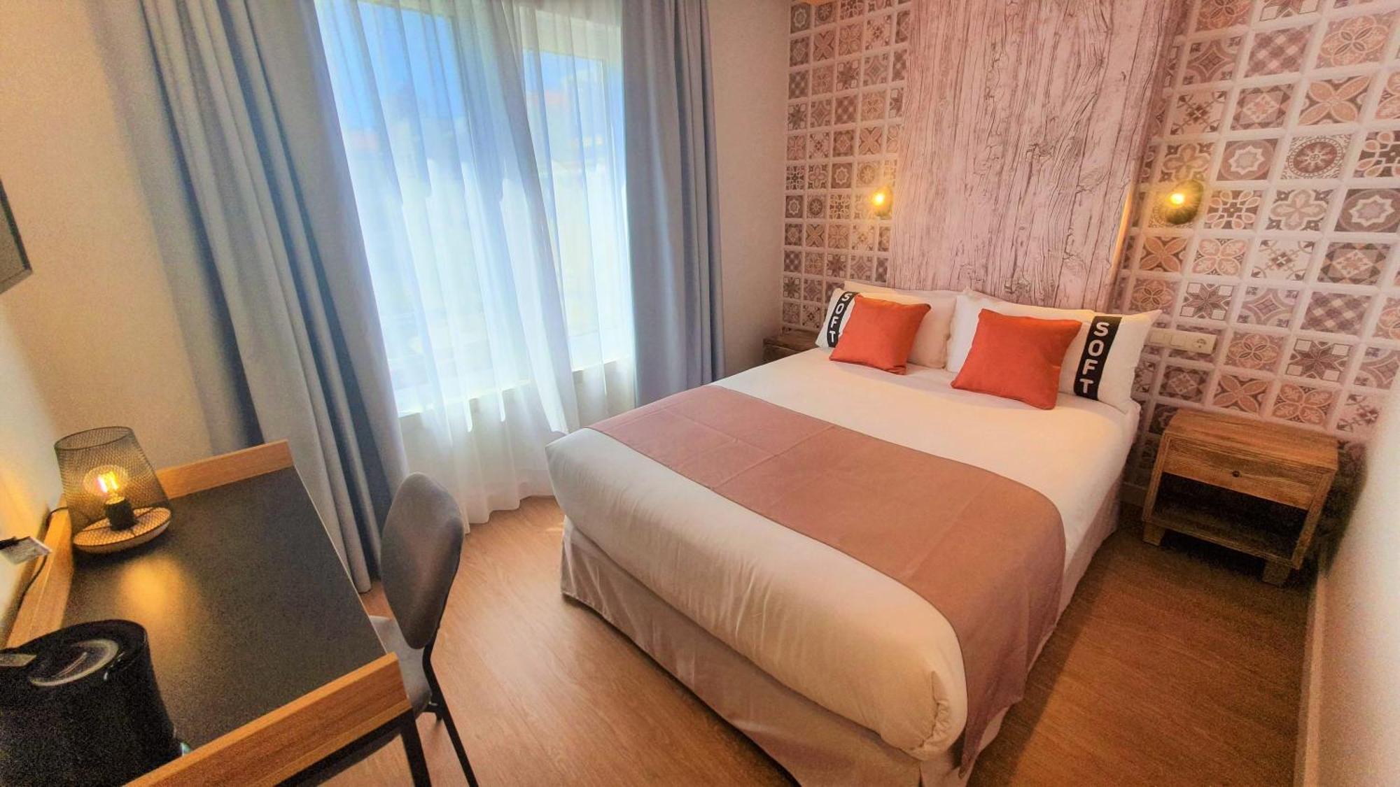 Отель Casual Raizes Порту Номер фото